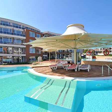 Lägenhet B28 Sunny Island Chernomorez *
