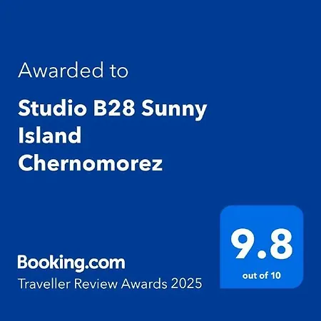 B28 Sunny Island Chernomorez تشيرنوموريتس